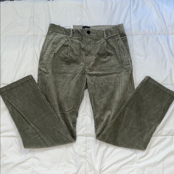 H&M Other - H&M Men's Green Corduroy Pants